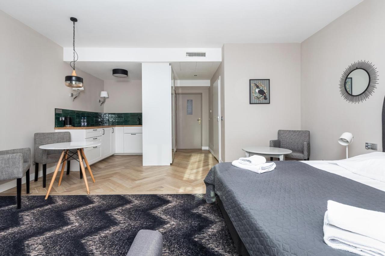 Aparthotel Etna Kołobrzeg Buitenkant foto