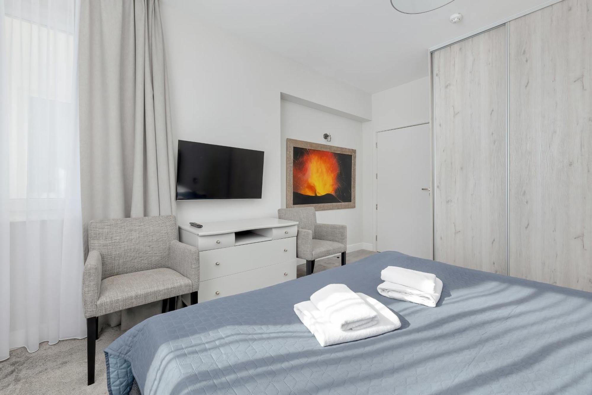 Aparthotel Etna Kołobrzeg Buitenkant foto
