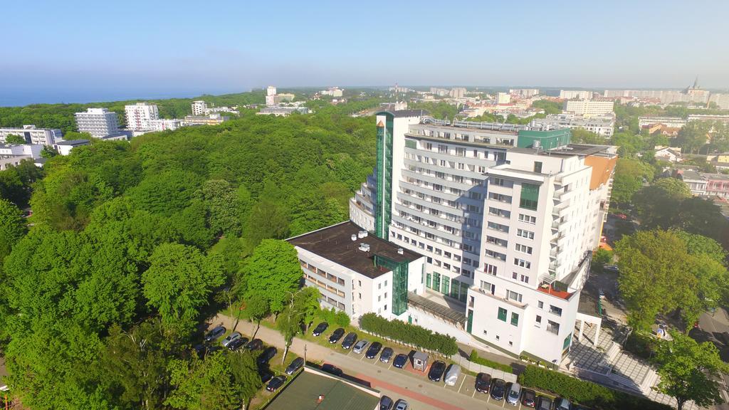 Aparthotel Etna Kołobrzeg Buitenkant foto